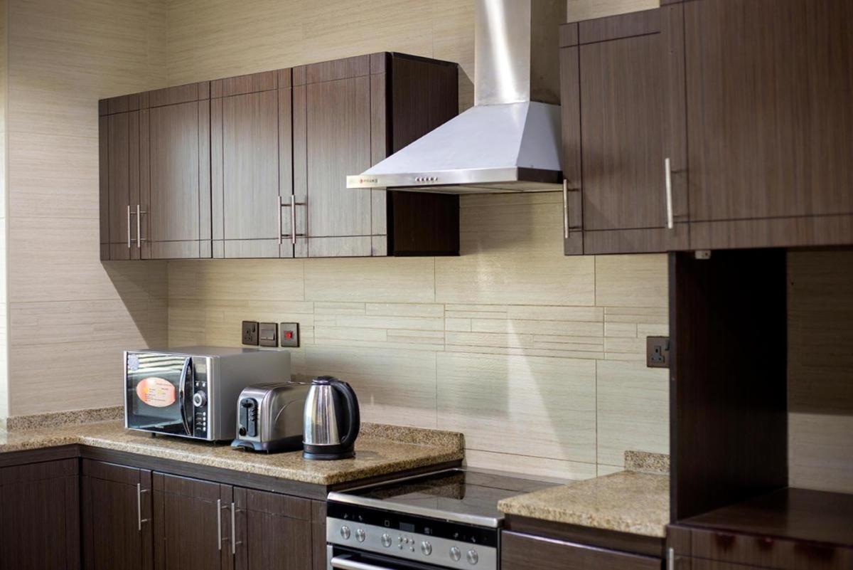 Better Living Apartment Dubai Luaran gambar